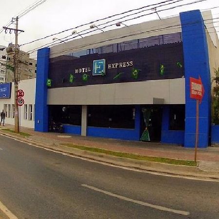 Hotel Express - Leva E Busca No Aeroporto Gratis 24 Horas Варзеа-Ґранді Екстер'єр фото