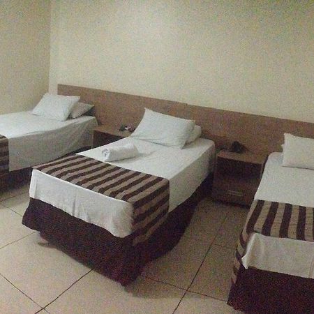 Hotel Express - Leva E Busca No Aeroporto Gratis 24 Horas Варзеа-Ґранді Екстер'єр фото