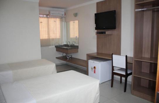 Hotel Express - Leva E Busca No Aeroporto Gratis 24 Horas Варзеа-Ґранді Екстер'єр фото